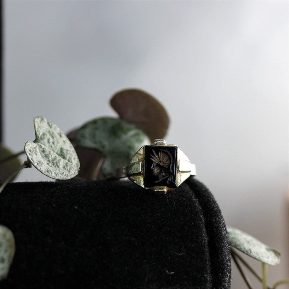 Vintage Sterling Silver Roman Soldier Cameo Ring Adjustable Size 6-7 Signet - Picture 3 of 9